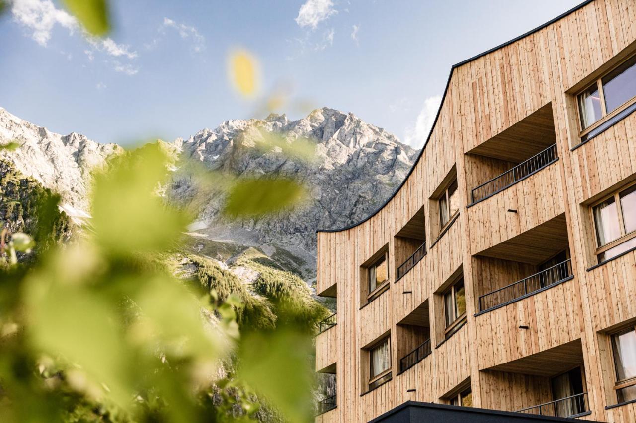 Falkensteiner Hotel Antholz - Adults Only Bagian luar foto