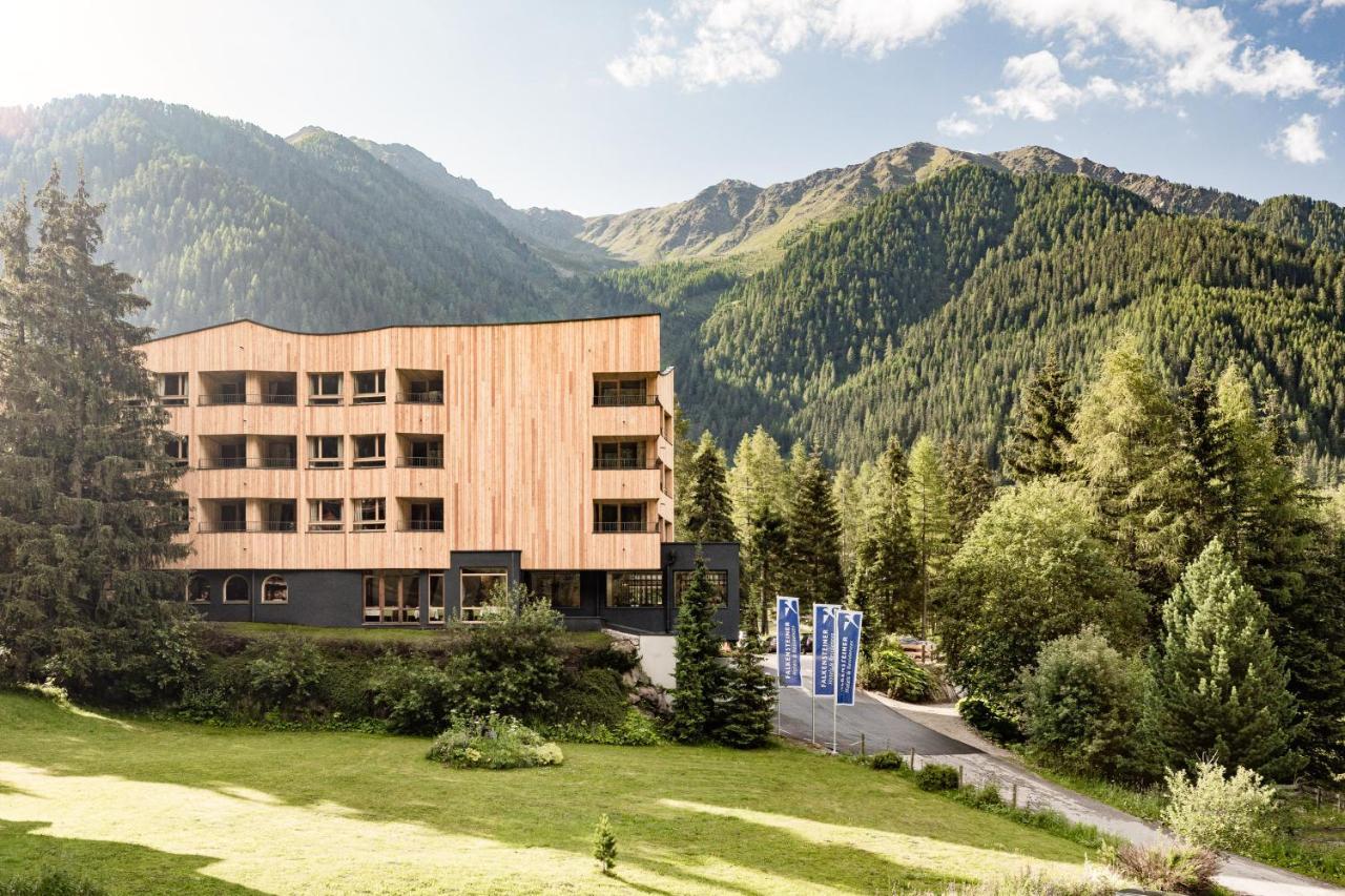 Falkensteiner Hotel Antholz - Adults Only Bagian luar foto