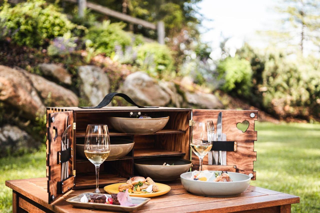 Falkensteiner Hotel Antholz - Adults Only Bagian luar foto