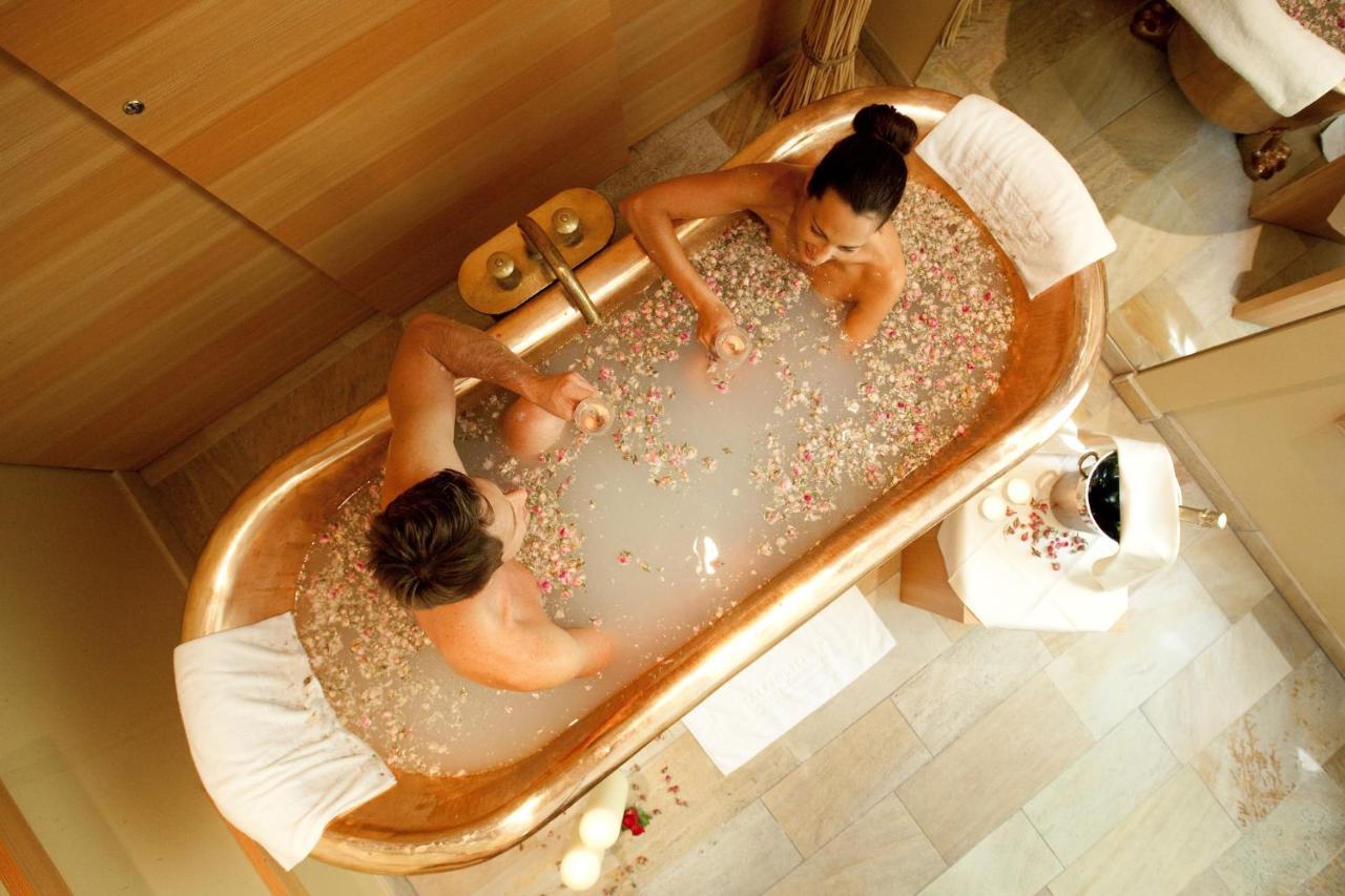 Falkensteiner Hotel Antholz - Adults Only Bagian luar foto
